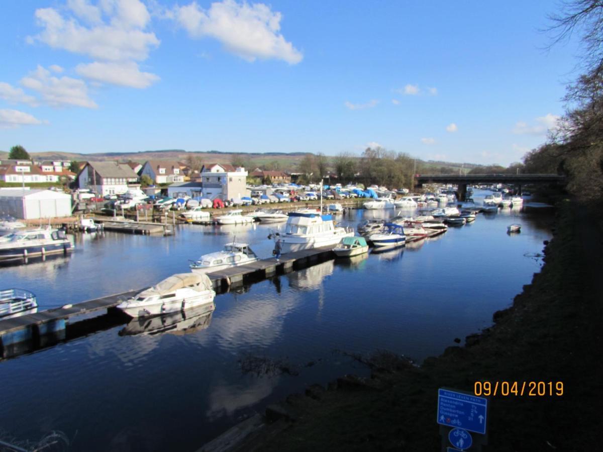 Levenhowe Holiday Apartment Balloch Bagian luar foto